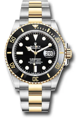 Rolex Submariner Black Dial on Oyster Ref 126613LN with New Style Card (green) 2021