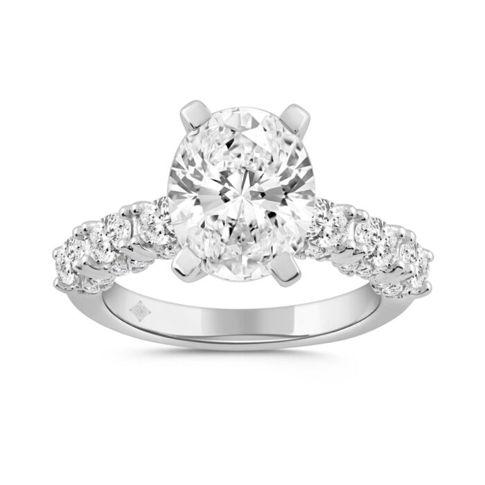 LADIES RING 4 1/2CT ROUND/OVAL DIAMOND 14K WHITE GOLD (CENTER STONE OVAL DIAMOND 3.00CT) - Image 1