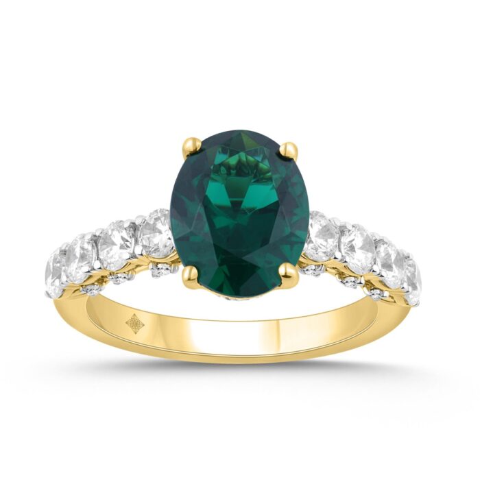 14K YELLOW GOLD 7.00CT ROUND/OVAL GREEN DIAMOND LADIES RING (CENTER STONE GREEN OVAL DIAMOND 6CT) - Image 1