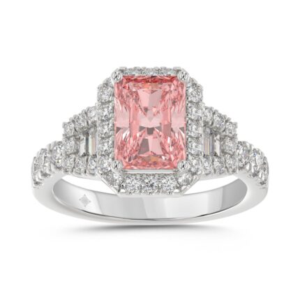14K WHITE GOLD 2 3/4CT ROUND/BAGUETTE/RADIANT DIAMOND LADIES  RING (CENTER STONE RADIANT DIAMOND 2.00CT)